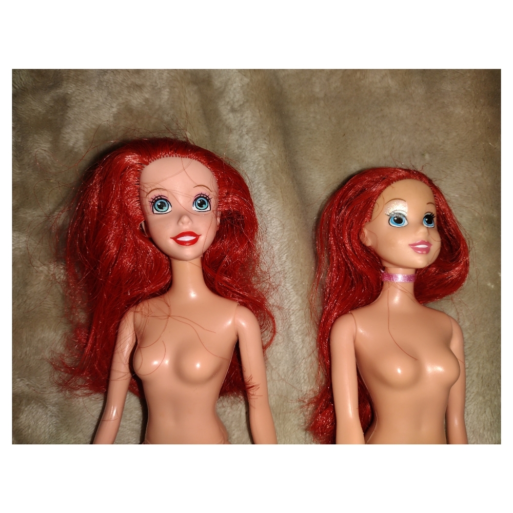 Lot of 2 Disney Ariels